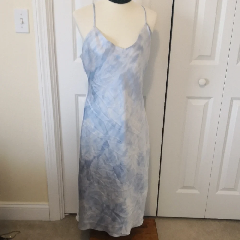 Elegant Blue Tie-Dye Slip Dress